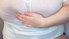 Australian BBW with big boobs gives blowjob