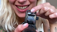Close up MiLF getting it in the ass