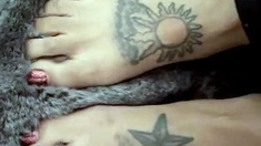 Close up amateur masturbating solo