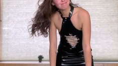 Amateur Cute Teen Girl Plays Anal Solo Cam Free Porn
