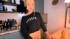 Amateur Blonde Teen Plays Solo with Toy Webcam Porn