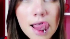 tongue it