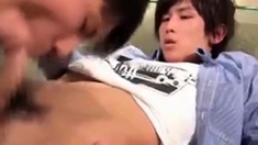 Japanese Twink Yuma Gets Blowjob